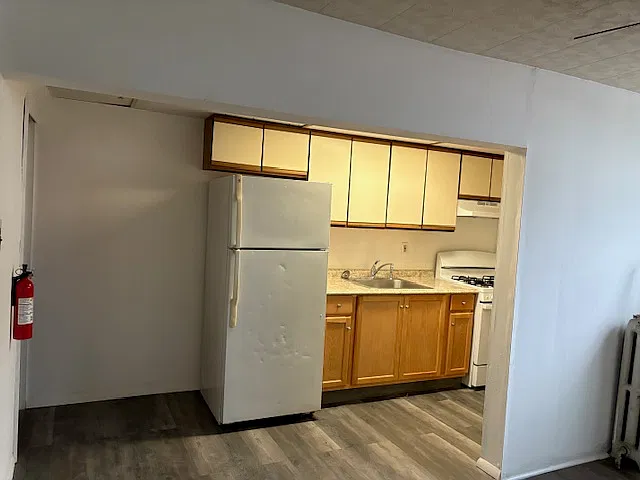 3 bed, 1144 sqft, $1,700 — Photo 4