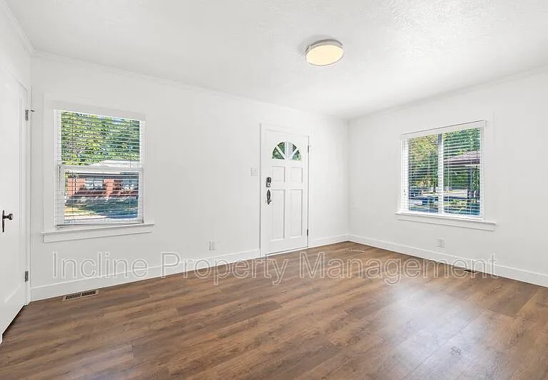 758 E Loveland Ave #A — Photo 6