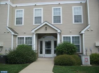 99 Kyle Way #913, Ewing, NJ 08628