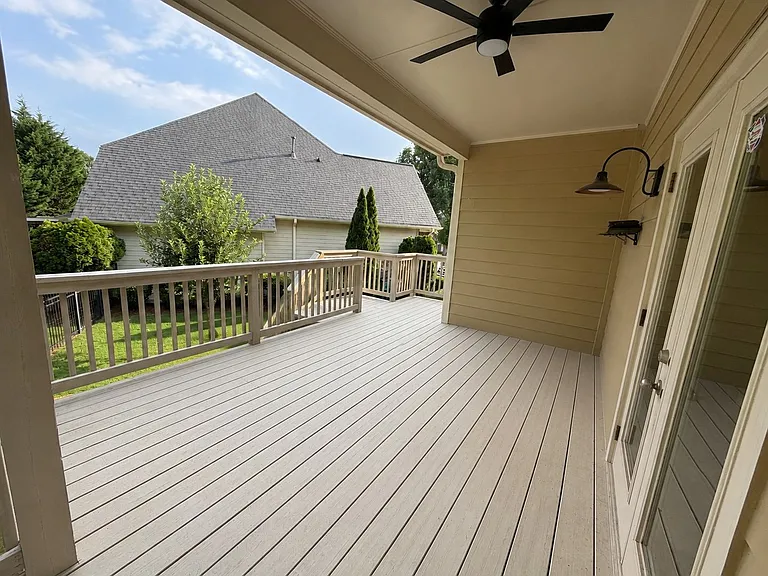 768 Laurel West Ln — Photo 32