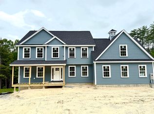 14 Charles Rd, Merrimack, NH 03054