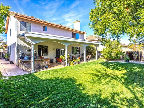 2nd image of 8470 Lindenhurst St