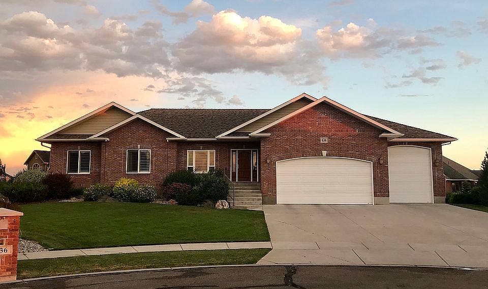 6 Bedroom 3 1/2 Bath Home
