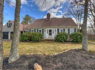 28 Grand Oak Rd, Forestdale, MA 02644
