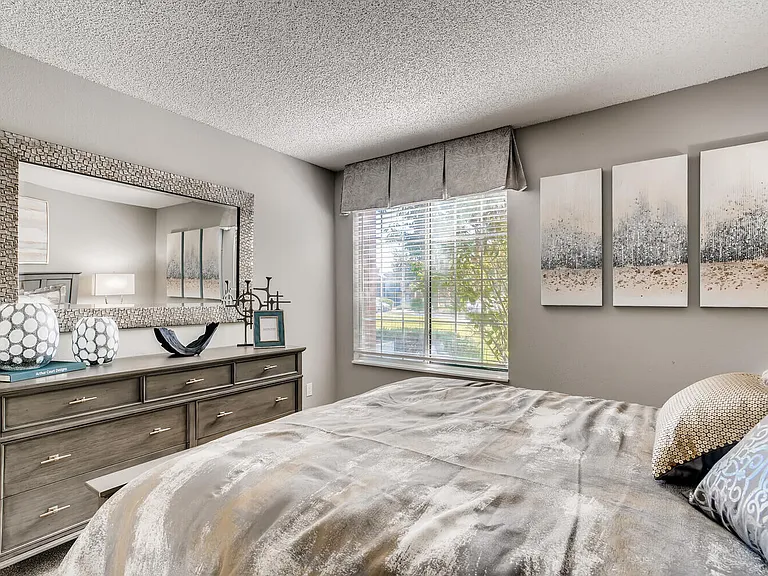Loretto Heights — Photo 13
