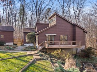 5317 Hideaway Dr, Chapel Hill, NC 27516