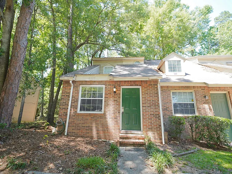 2335 Parrot Ln — Photo 22