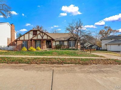 2034 Emerald Crest Ct, Chesterfield, MO, 63017