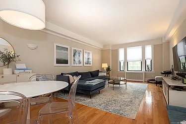Rented by Rita S Citrin, LREB