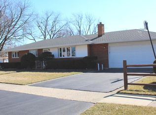 761 W Kathleen Dr, Des Plaines, IL 60016