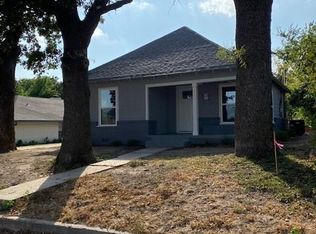 805 Hanover St, Weatherford, TX 76086