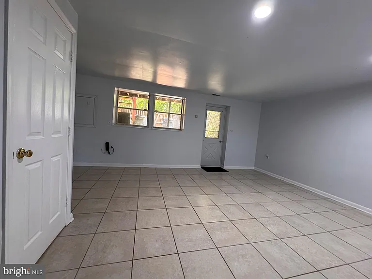 6917 Villa Del Rey Ct — Photo 23