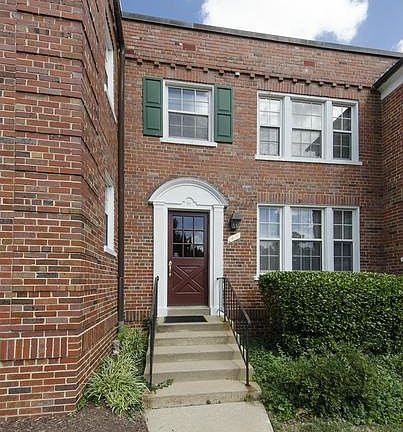 2nd image of 1801 N Queens Ln APT 137
