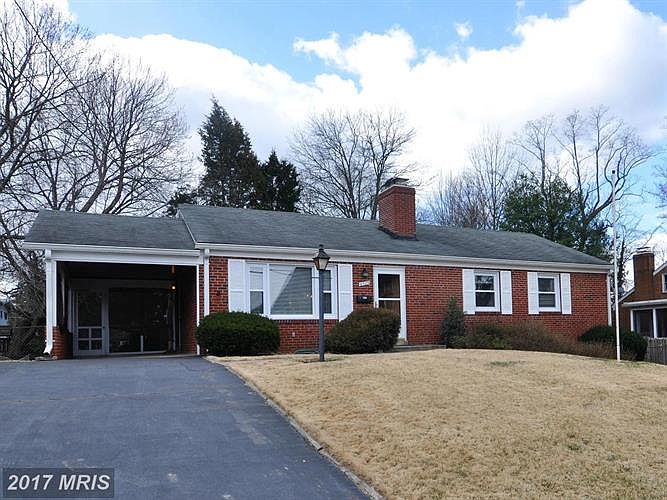 1st image of 6525 Fairlawn Dr