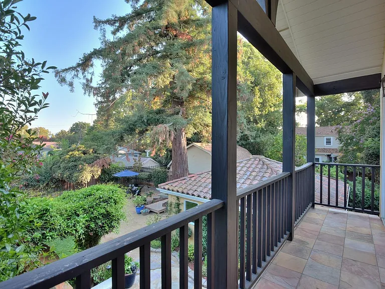 1190 Willow Glen Way — Photo 38