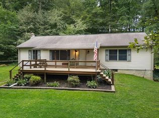 28590 Coshocton Rd, Howard, OH 43028