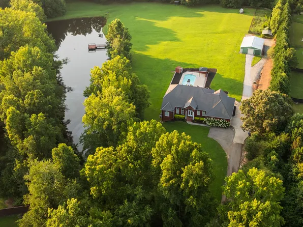 5240 Chestwick Pl, Cumming, GA 30040