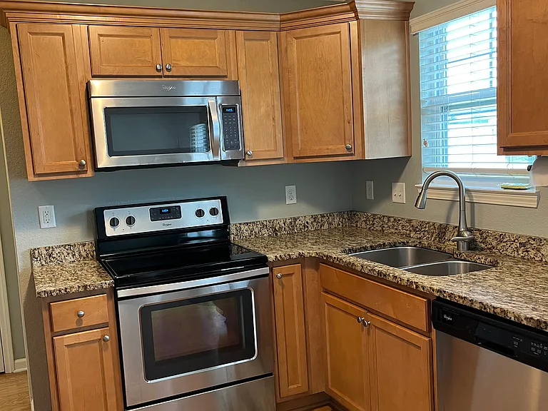22 Barnett Shoals Dr — Photo 18
