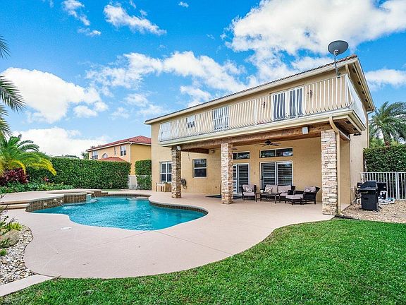 4th image of 6111 Sand Hills Cir