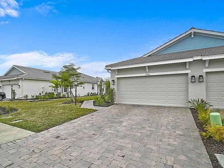 7782 Waning Moon Way — Photo 73
