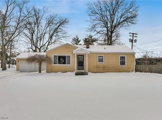 46 Ohlin Dr, New Middletown, OH 44442