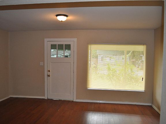 2nd image of 1505 Ferris Ave