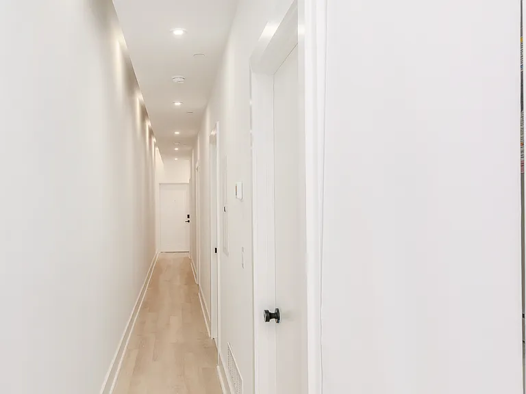4037 Powelton Ave #201 — Photo 11