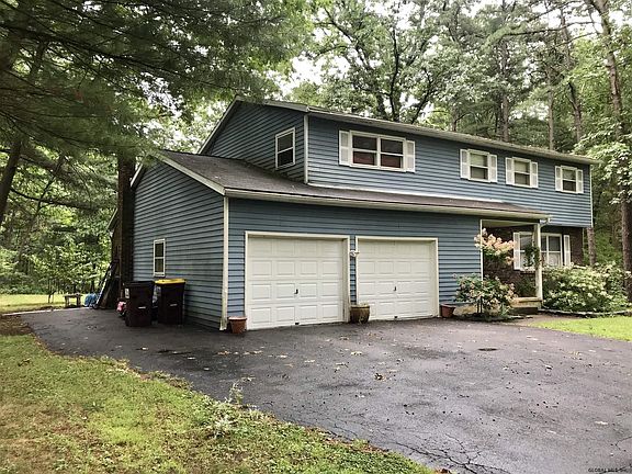 3rd image of 31 Van Tassel Ln