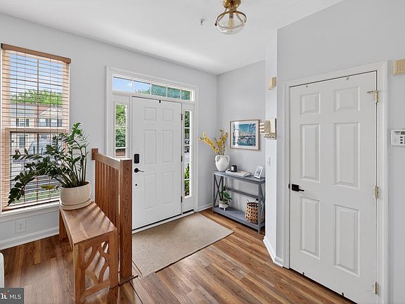 3rd image of 149 Quiet Waters Pl