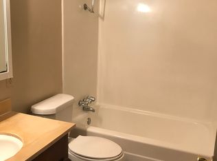 8339 Kessler St, Overland Park, KS 66212