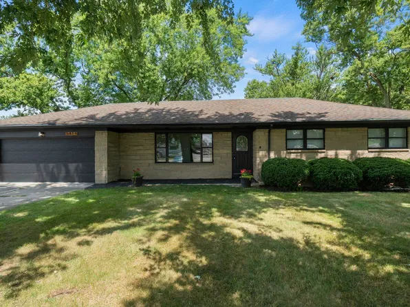 5414 Wilkie Dr, Fort Wayne, IN 46804