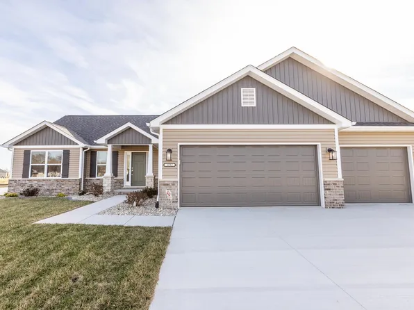 1212 Winding Oaks Ln, Mascoutah, IL 62258