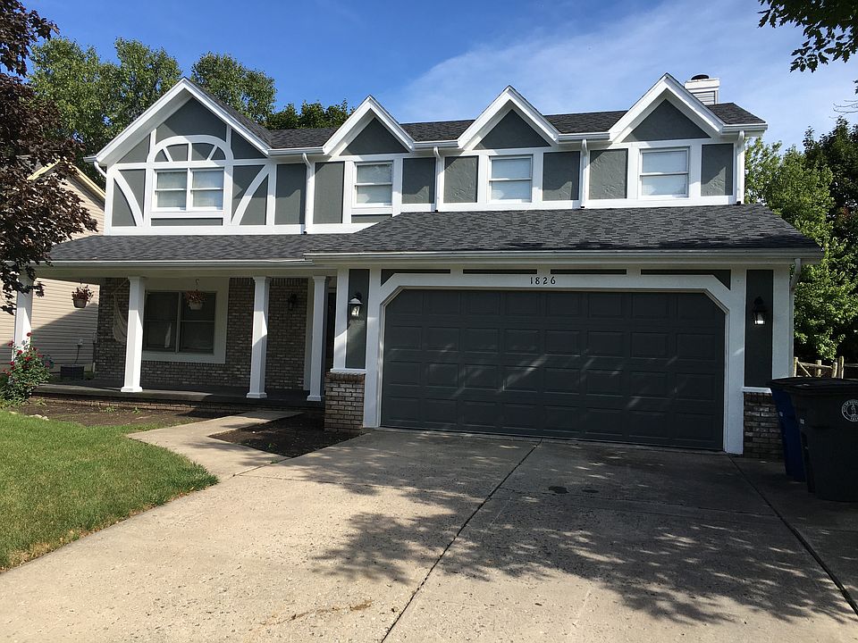 1st image of 1826 Lexington Dr