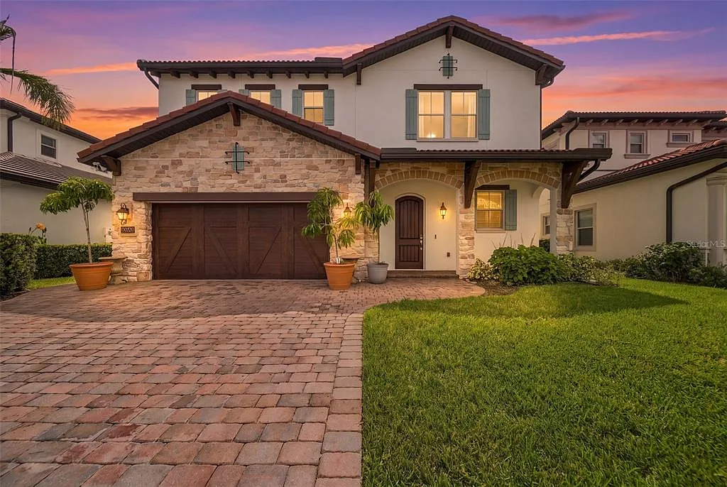 4 bed, 4.5 bath, 3970 sqft, $6,500 — Photo 2