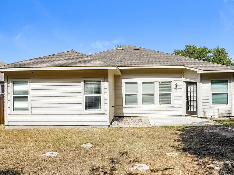 11927 Belle Ct — Photo 16