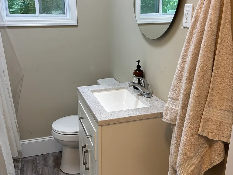 3524 Oak Grove St — Photo 7