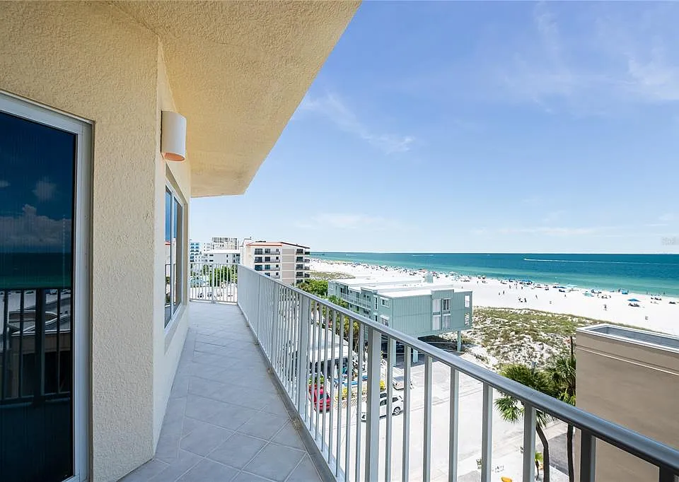 15 Somerset St #603