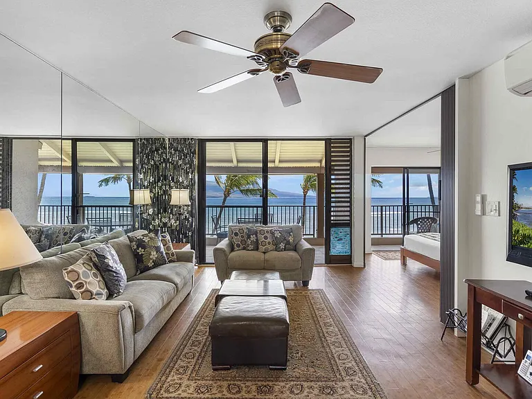 Hauoli St — Photo 2