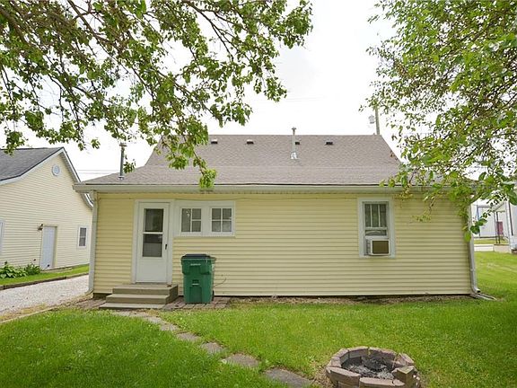 2nd image of 182 E Kentucky St
