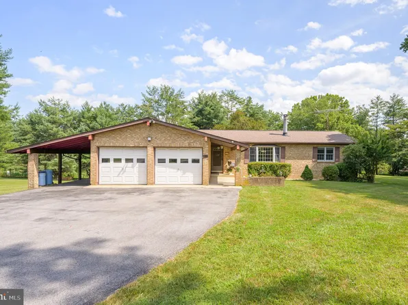 314 Macbeth Dr, Charles Town, WV 25414