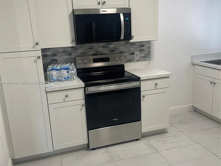 20700 SW 122nd Ave — Photo 10