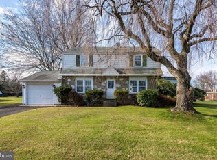 1228 Cambridge Rd, Warminster, PA 18974