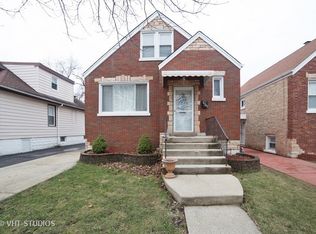 4342 Amelia Ave, Lyons, IL