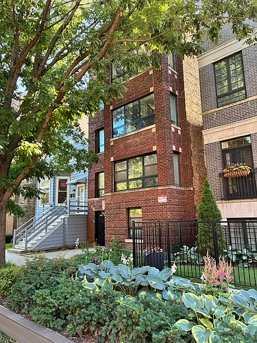 3910 N Janssen Ave #3 Photo 1