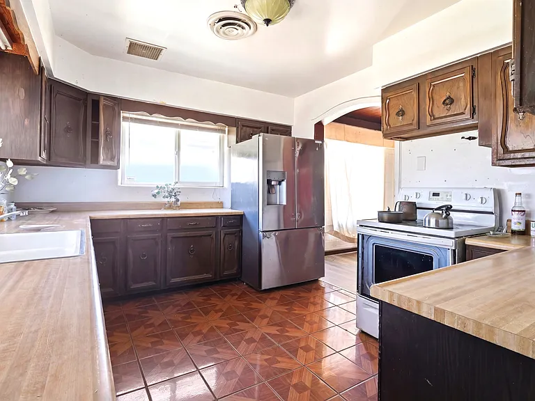 19859 Anahola Rd — Photo 11