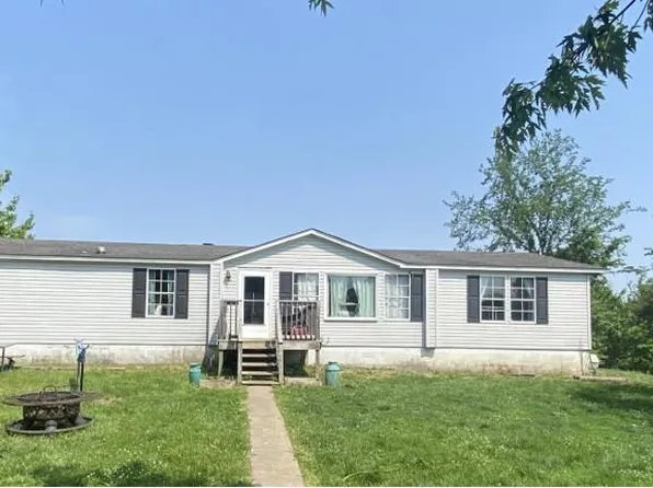 30116 Lacquer Ave, Macon, MO 63552