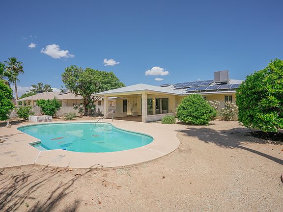 5th image of 9833 W Evergreen Dr