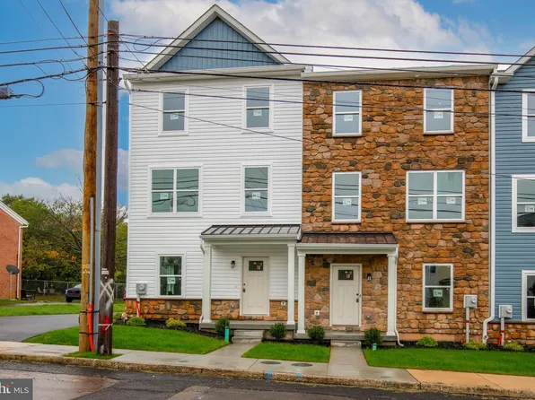 492 2nd St N, Souderton, PA 18964