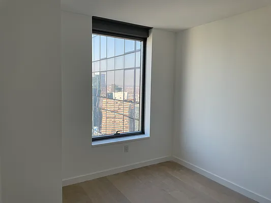 Rented by YouYork Management LLC | media 9