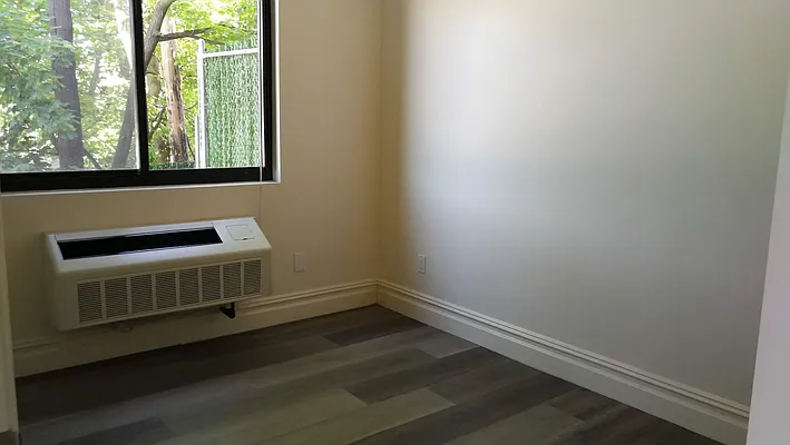 Rented by Winzone Realty Inc | media 10